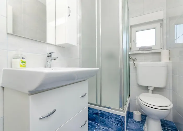 Lorena Apartman